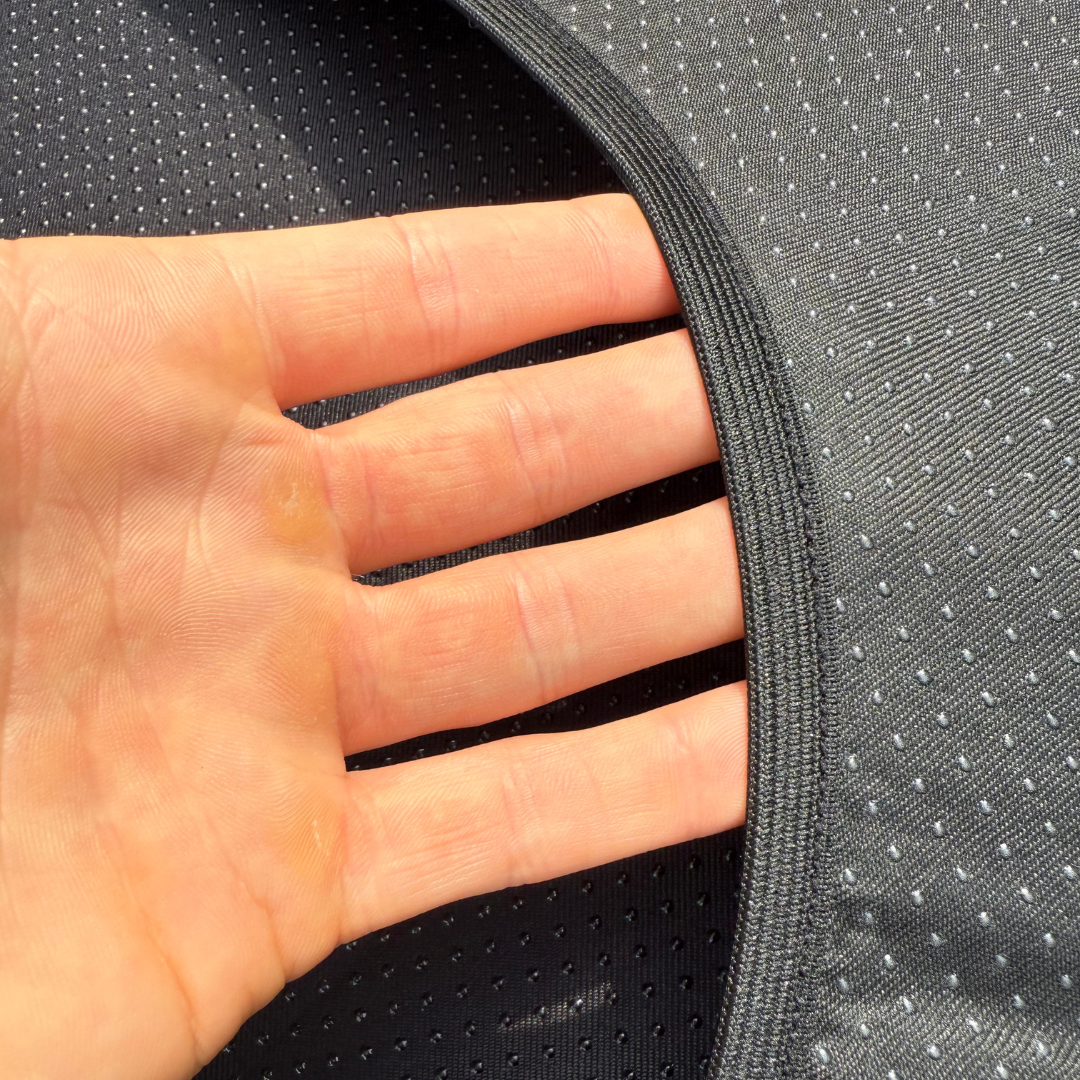 Pullover Anthrazitfarbene Abdeckung